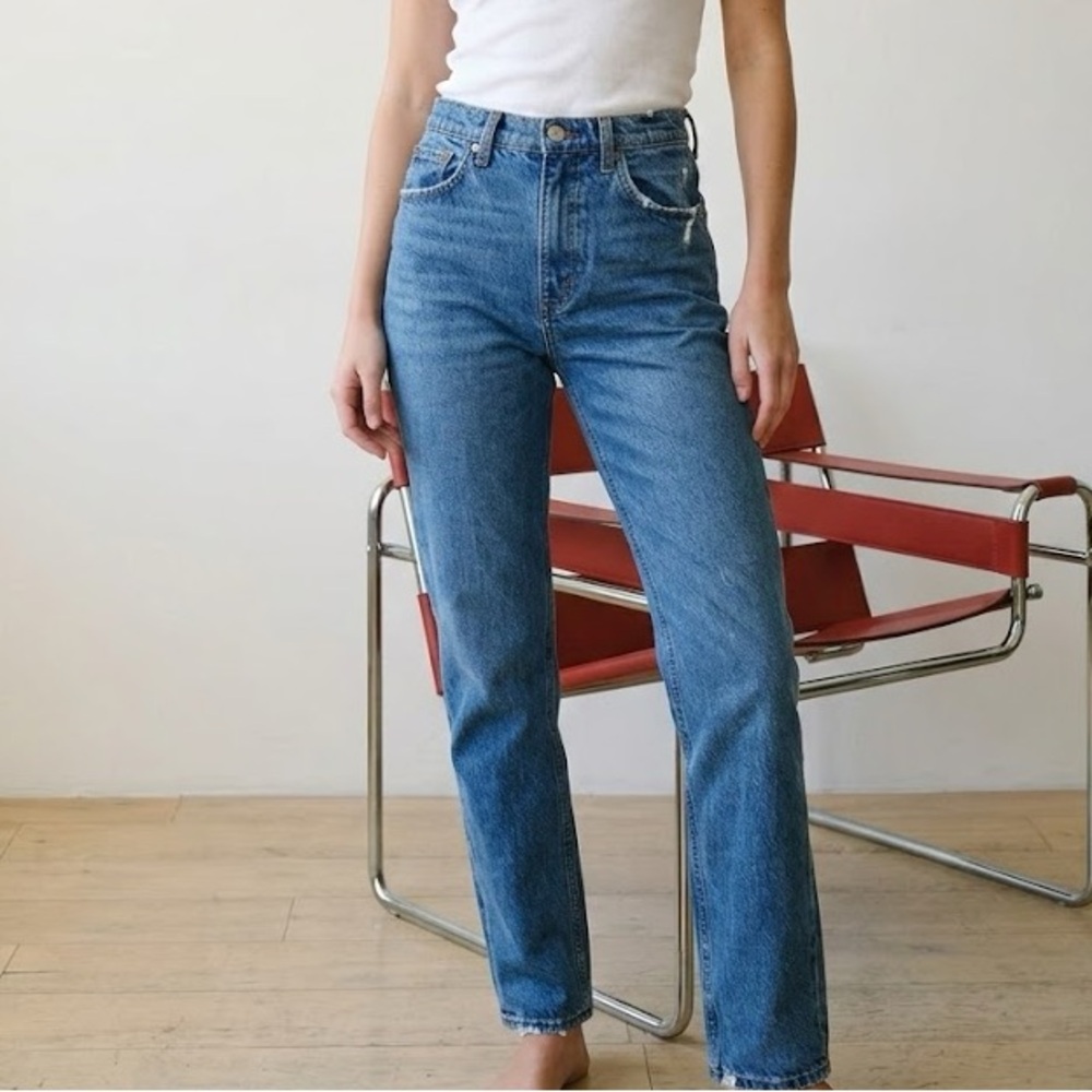 Abercrombie 90s Straight Ultra High Rise Jeans 26